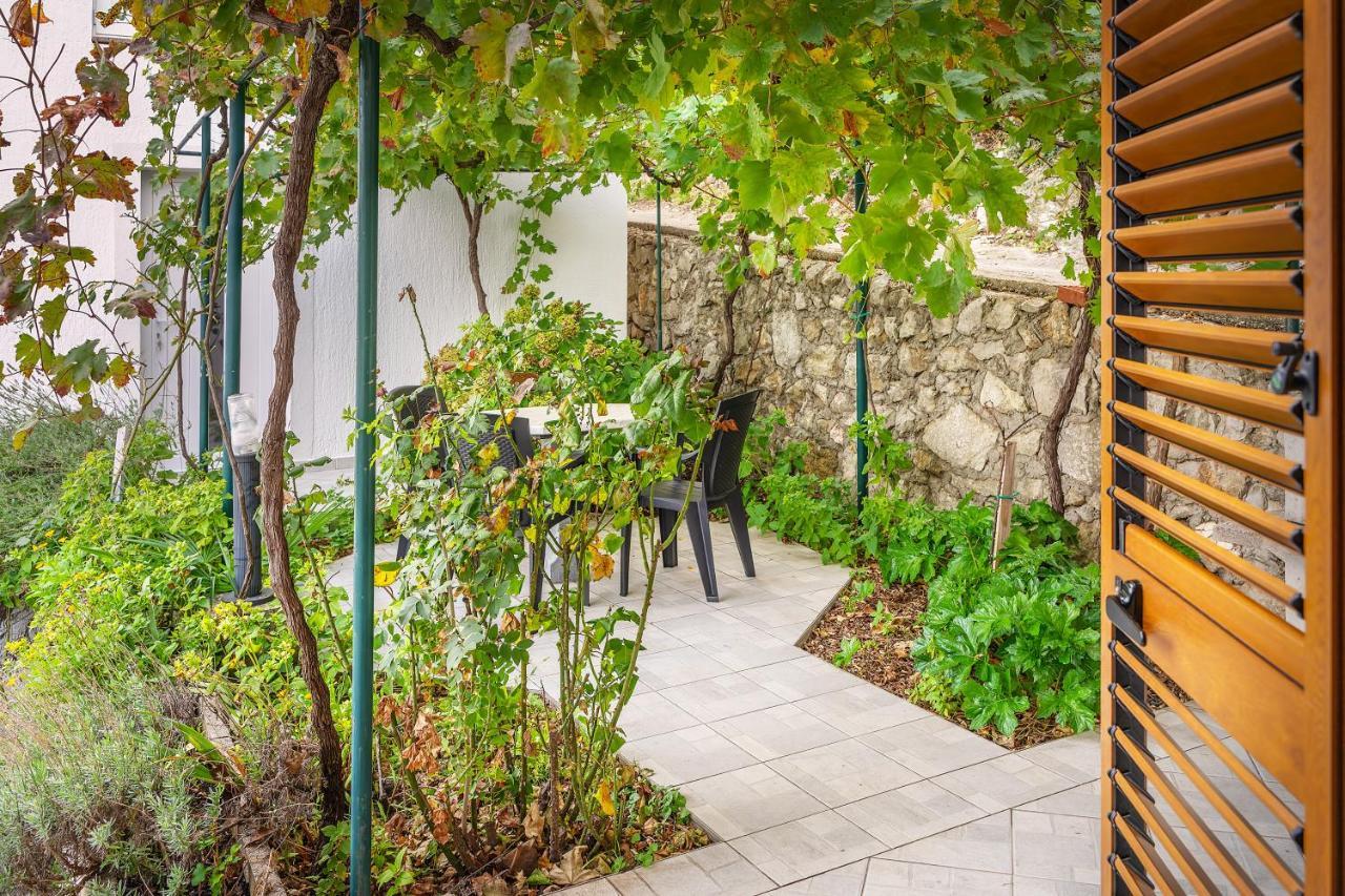 Apartments Juranic I Baška Εξωτερικό φωτογραφία
